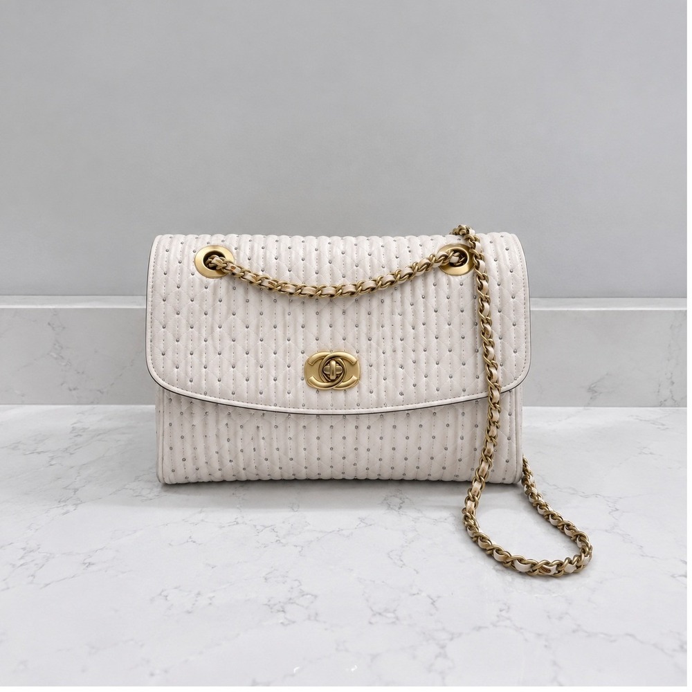 Coach Madison Shoulder Bag Chalk White Studded Quilted Leather